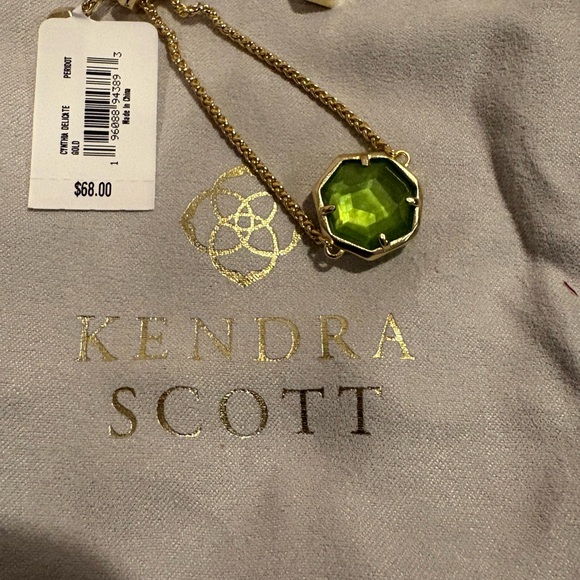 Kendra Scott Cynthia Delicate Gold Slider Bracelet - Picture 2 of 3
